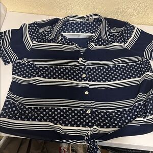 Alfred Dunner Navy and White Star Pattern Blouse
